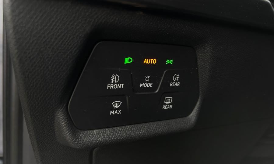 WhatsApp Image 2025-12-04 at 14.48.5814