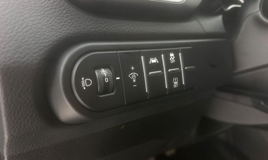 WhatsApp Image 2026-01-12 at 15.09.30j